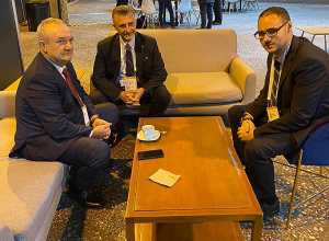 Վահրամ Դումանյանը հանդիպում է ունեցել Հունաստանի իր գործընկերոջ և Կիպրոսի մշակույթի նախարարի տեղակալի հետ