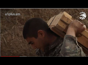 Տագնապի ձայնը հնչեց, նայեցինք վերեւ այդ պահին ինչ որ ինքնաթիռ տրաքեց, իմացանք որ սկսվել է