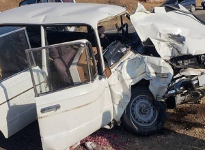 Սիսիան-Երևան ավտոճանապարհին բեռնատարին բախված ավտոմեքենաներից մեկի վարորդը հոսպիտալացվել է