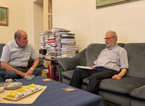 Առաջին նախագահն ընդունել է Լևոն Զեքիյանին