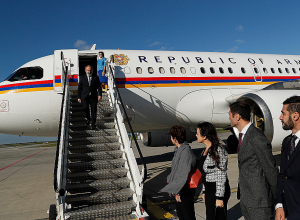 Премьер-министр прибыл в Прагу: запланирована встреча Никола Пашиняна с президентом Турции