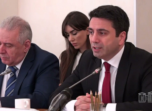 ՌԴ այցի շրջանակում ԱԺ պատվիրակությունը հանդիպել է ՌԴ ԴԺ Պետական դումայի խմբակցությունների անդամներին