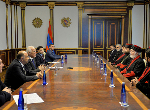 Նախագահ Վահագն Խաչատուրյանն ընդունել է Արևելքի ասորական եկեղեցու պատվիրակներին