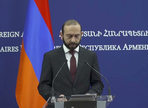 Арарат Мирзоян обсудил с министром Норвегии действия Азербайджана