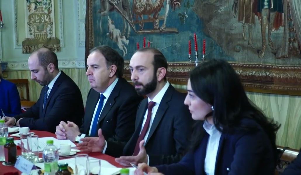 Pertemuan Menteri Luar Negeri Republik Armenia dengan Kanselir Agung Kovenan Berdaulat Malta Ricardo Paterno Di Montecupo
