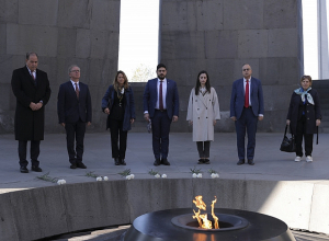 Ֆրանսիան մշտապես կլինի Հայաստանի կողքին․ այցելություն՝ Ծիծեռնակաբերդ