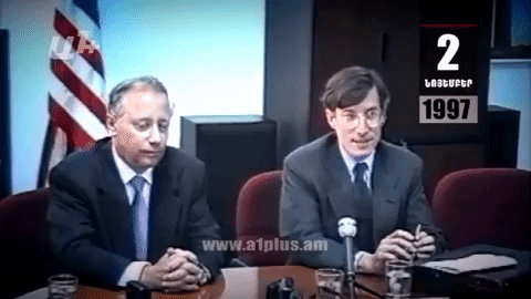 Календарь. 2 ноября: Представитель США приехал сказать, что Карабахский конфликт не решится без компромиссов