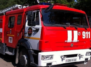 Գյումրիի տներից մեկի տանիքում հրդեհ է բռնկվել