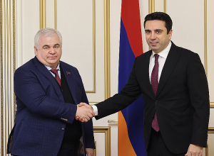 Ալեն Սիմոնյանը ընդունել է Կազբեկ Տայսաեւի գլխավորած պատվիրակությանը