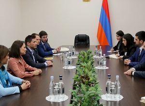 Армен Григорян представил молодым делегатам ПА ОБСЕ некоторые детали переговорного процесса