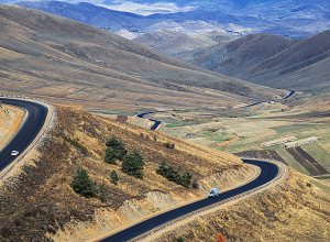 500 կմ ճանապարհ նորոգելու քաղաքական խոստումը գերակատարված է․ Գ․ Սանոսյան