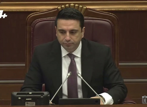 Երեք նոր պատգամավորներ երդվեցին