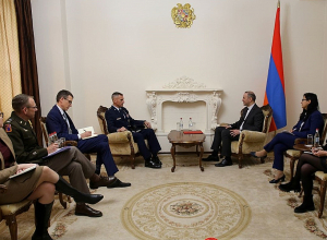 ԱԽ քարտուղար Արմեն Գրիգորյանը հանդիպել է Դանիել Տ. Լասիկասի հետ