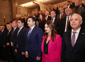 ՀՀ ԱԺ նախագահի պաշտոնական այցը Վրաստան մեկնարկել է դիվանագիտական հարաբերությունների խորհրդանշական միջոցառմամբ