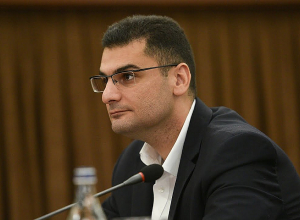 Քաղաքապետարանում գործակարգավարական խորհրդակցություն է. Ուղիղ