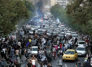 Իրանի իշխանությունները  կվերանայեն հիջաբի պարտադիր կրման օրենքը․ Ազատություն