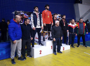 Հավաքականի կազմը ընտրելիս հաշվի ենք առնում երեք գործոններ. Արմեն Բաբալարյան