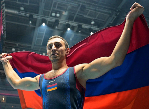 Спортивные журналисты проголосовали за гимнаста Артура Давтяна