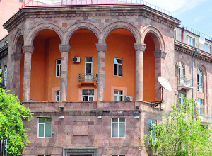 Վ. Բրյուսովի անվան պետական համալսարանի ռեկտորի լիազորությունները կկատարի պրոռեկտորը․ ԿԳՄՍՆ պարզաբանումը