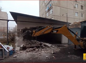 Շենգավիթում ապօրինի շինություններ են ապամոնտաժվում