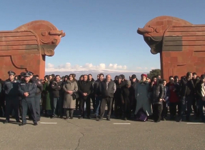В Сардарапатском мемориальном комплексе стартовал зимний призыв