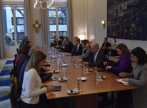 Հաագայում ֆրանկոֆոն դեսպանների խմբին է ներկայացվել  Լաչինի շրջափակումը և արցախահայությանը վրա հասած հումանիտար ճգնաժամը