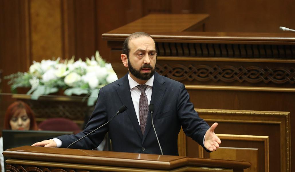 Արարատ Միրզոյան (3)