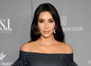 Ким Кардашьян рассказывает более чем 341 миллиону подписчиков в Instagram о блокаде Лачинского коридора