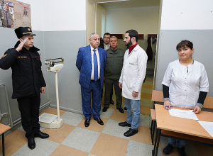 Զինվորական դատախազ Էլիզբարյանն այցելել է ՊՆ հանրապետական կենտրոնական հավաքակայան