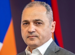 Շարունակվող պարտության այս օրերին, դժվար է խոսել նոր հաղթանակների մասին, բայց, վստահաբար, դրանք լինելու են. Վահե Հակոբյան