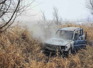 Մեքենան բախվել է սյանն ու բռնկվել․ վարորդը և 3 ու 4 տարեկան երկու ուղևորները տեղափոխվել են հիվանդանոց