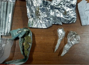 Պարեկները թմրամիջոցի մեծ քանակությամբ փաթեթներ են հայտնաբերել