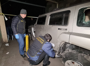 «Համերի» վարորդը վնասվածք է պատճառել 3 պարեկի, վնասել՝ 8 ավտոմեքենա. Ոստիկանություն