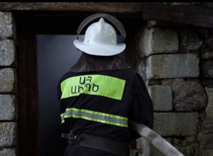 Հրդեհ Ստեփանակերտում․ այրվել է բնակելի շենքի ծխնելույզում կուտակված խեժը