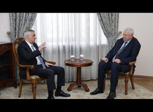 Мгер Григорян и Анджей Каспршик обсудили региональные вопросы