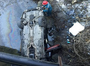 Քաջարան-Կապան ավտոճանապարհին մեքենան գլխիվայր հայտնվել է Գեղի գետում․ կա տուժած