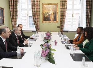 Փաշինյանը հանդիպել է Միջազգային ճգնաժամային խմբի նախագահին․ վարչապետի այցը Մյունխեն ավարտվել է