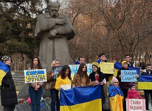 Երեւանում Տարաս Շևչենկոյի հուշարձանի մոտ տեղի ունեցավ դատապարտող ակցիա