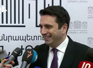 «Обещаю, что Азербайджан не будет счастлив от этого»: Ален Симонян