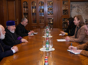 Ամենայն Հայոց Կաթողիկոսն ընդունել է ՀՀ-ում ԱՄՆ նորանշանակ դեսպանին