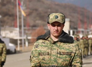 Պաշտպանության նախարարը առանձնազրույցներ է ունեցել զորամասի սպաների հետ