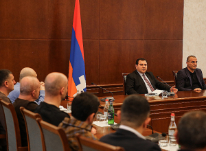 Արցախի Հանրապետության պետական նախարարը հանդիպել է գործարարների հետ