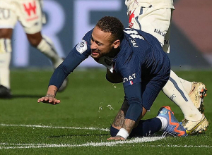 Նեյմարը ծնկի վիրահատության է ենթարկվել