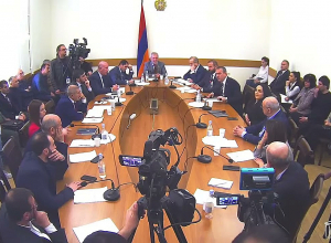 Պապիկյանը վարկով ա տունն առել, մամուլում գրում են՝ որտեղի՞ց նրան $400 հազար․ Արմեն Խաչատրյան
