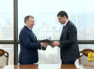 Երևանի քաղաքապետ Հրաչյա Սարգսյանը հյուրընկալել է Եկատերինբուրգի քաղաքապետ Ալեքսեյ Օրլովին