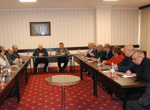 Տնտեսական ուղղվածության հասարակական կառույցները ձևավորում են միասնական հարթակ