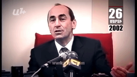 Մարտի 26-ի օրը. Ռոբերտ Քոչարյանը հերքում էր, թե «Ա1+»-ին կզրկի եթերից