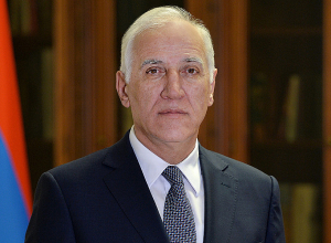 Ваагн Хачатурян с официальным визитом посетит Литву