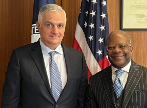 Мгер Григорян обменялся мыслями с Робинсоном