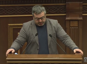 Вы приняли решение, не проинформировали импортёров удобрений, фермеры остались без них